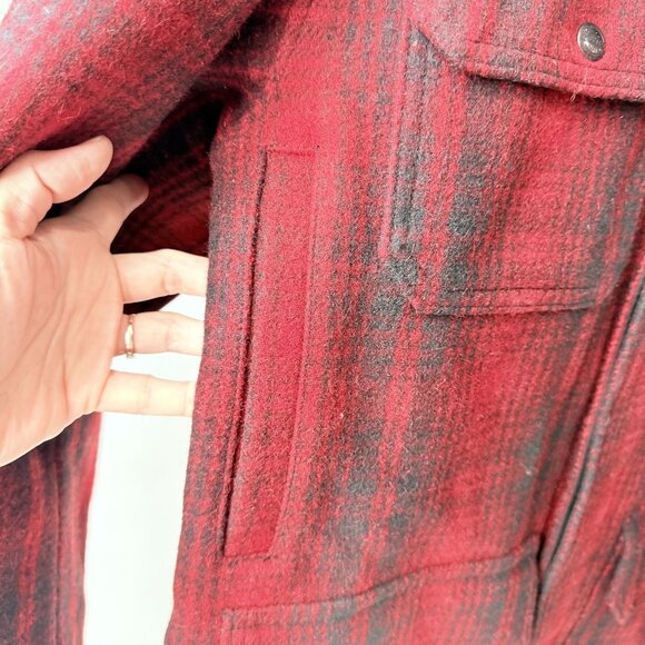 Woolrich Classic Mackinaw Hunt wool Coat Red Black Plaid Men’s Size M - Picture 10 of 13